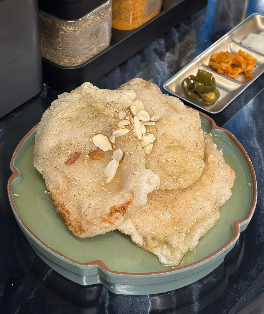A plate of quabaorou at Yangbokjeom Dongdaegu Station Branch