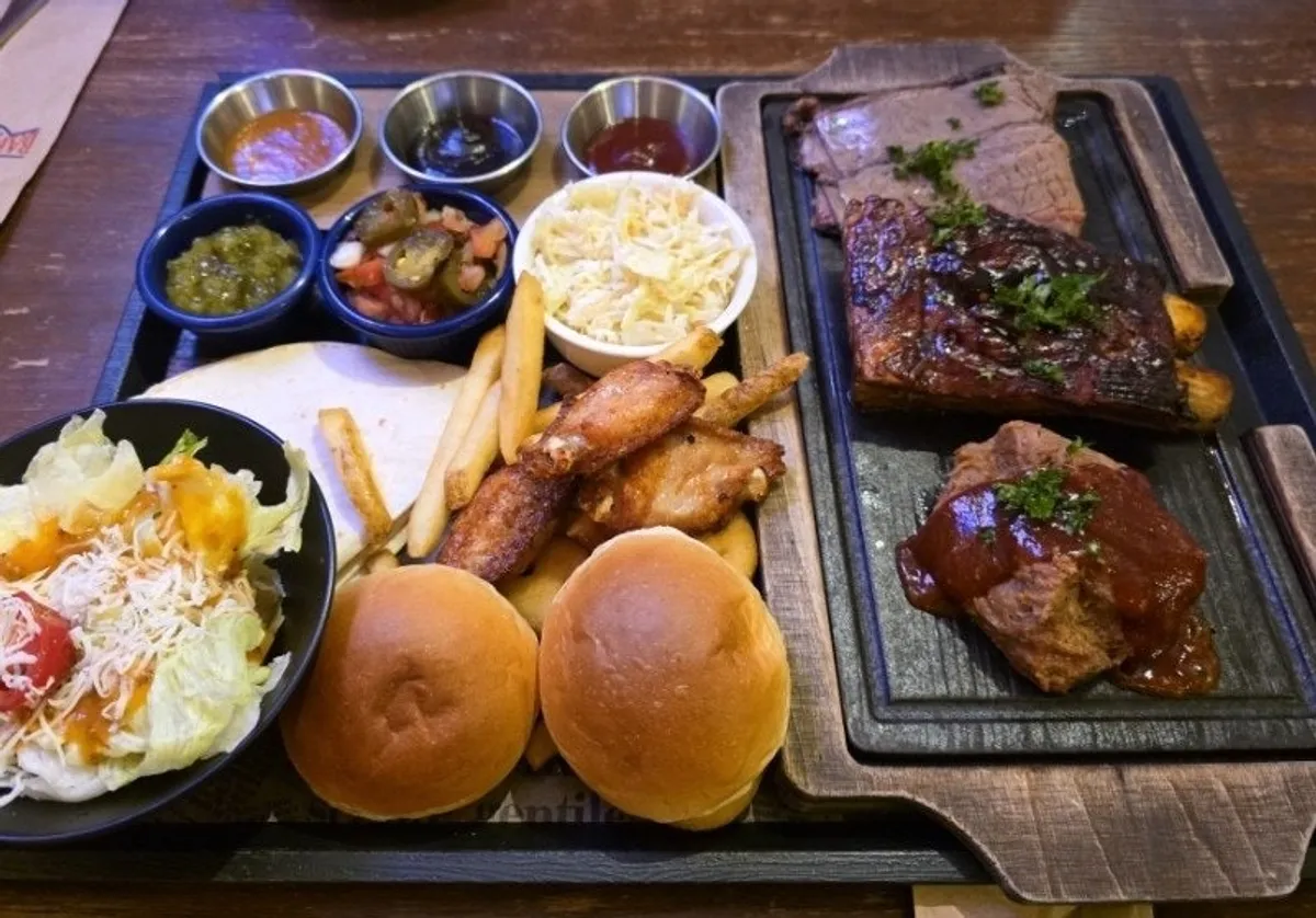 2인 멤피스 플래터 세트 상차림