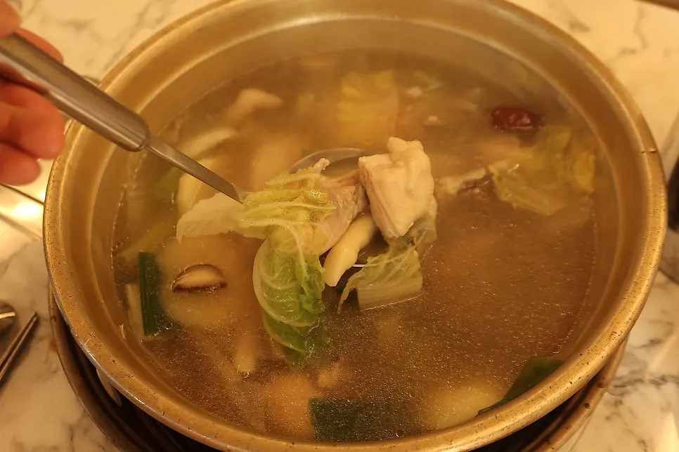 Dak hanmari pot boiling on the stove