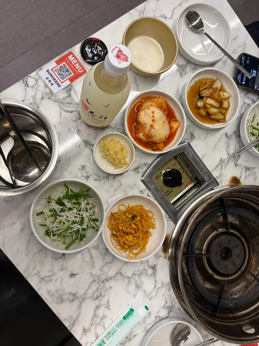 Plate of basic banchan from the self-serve bar