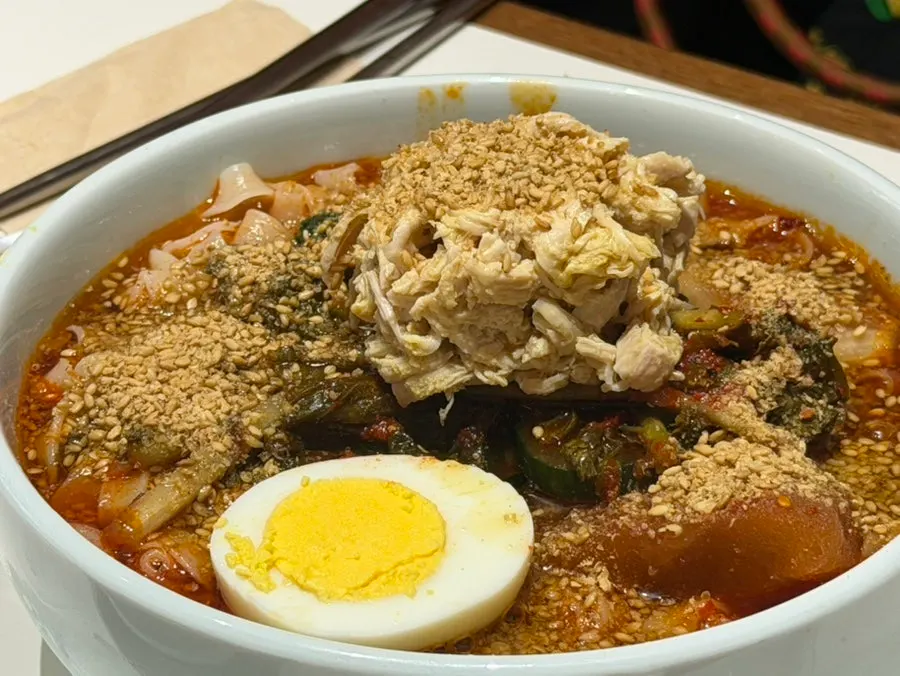 Chogye bibim kalguksu noodles tossed in sauce