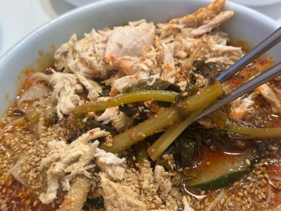 동곡제면 초계비빔칼국수