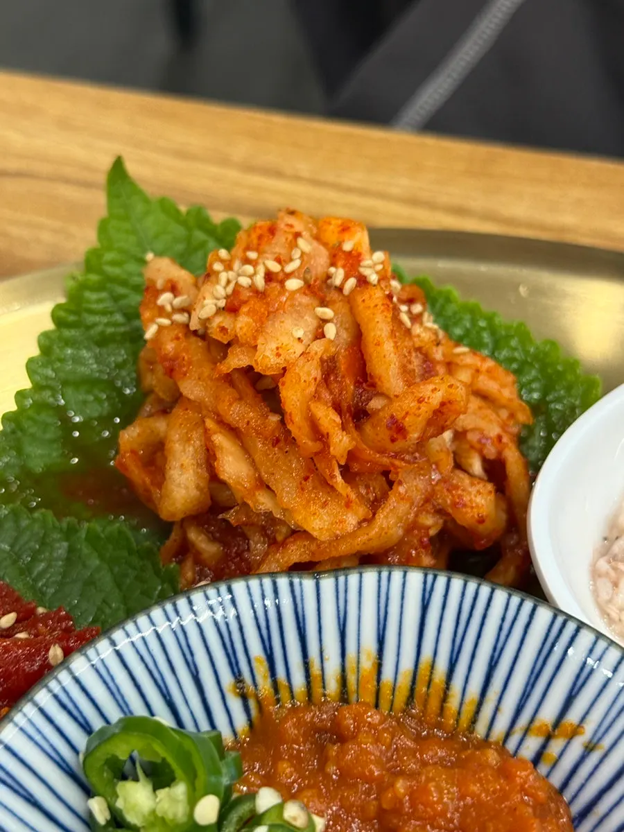 밑반찬으로 나온 무말랭이