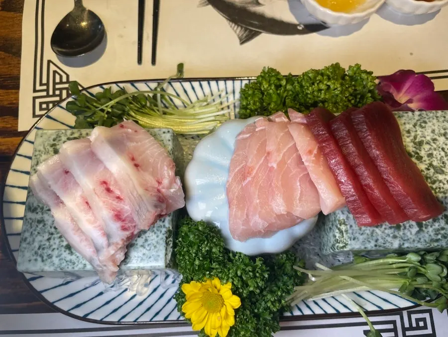 네 번째 판 숙성 참치 모둠