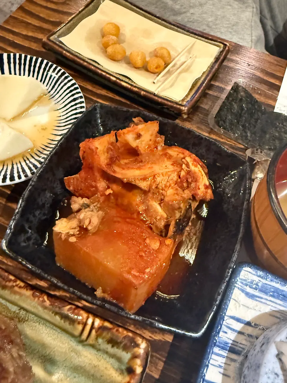 Assorted plate of rare tuna cuts