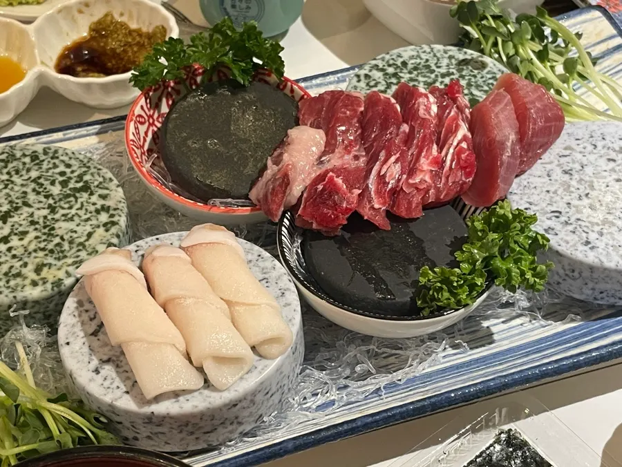 리필로 올려준 다양한 부위 참치