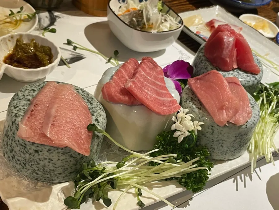 알찬 구성의 무한리필 한 상