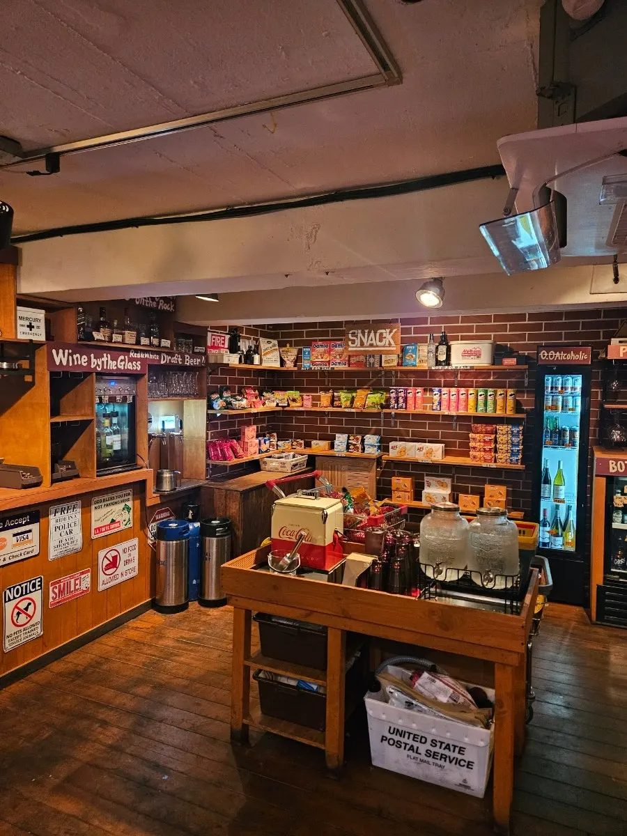 Dongmyo Market entrance inside the alley