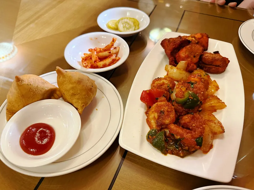 The first dishes that arrived 10 minutes after ordering