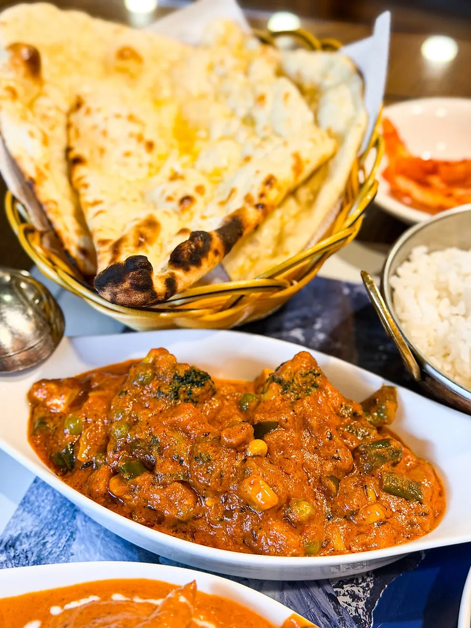 Tomato-based mixed vegetable dish