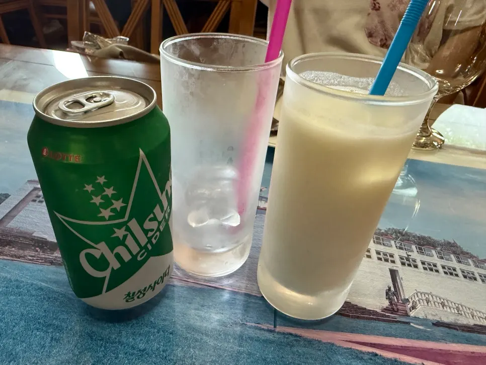 커플세트와 함께 나온 라씨와 사이다