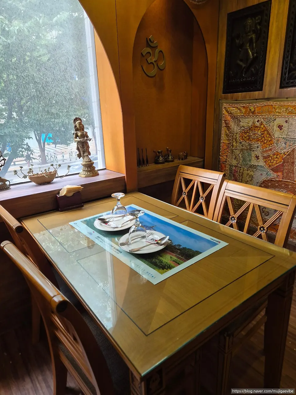 Interior decorated with Indian ornaments
