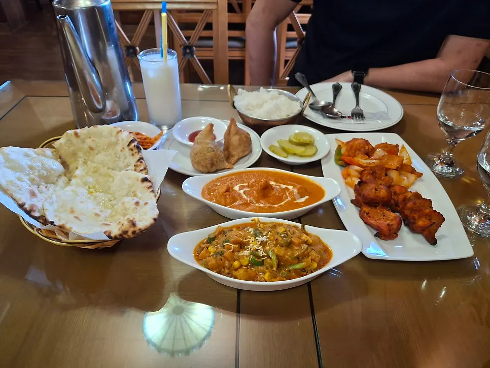 Photo of extra plain naan