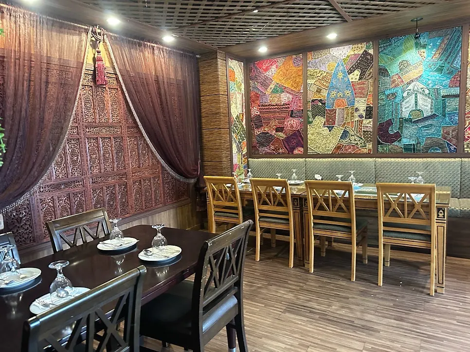 Entrance to Namaste Dongmyo Branch on the 2nd floor