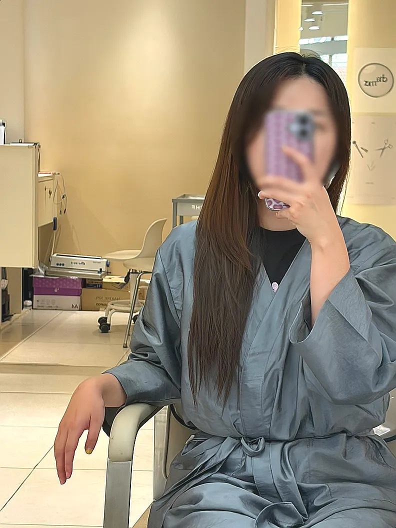 아인 팀장님과 모발 상태 상담 중인 모습
