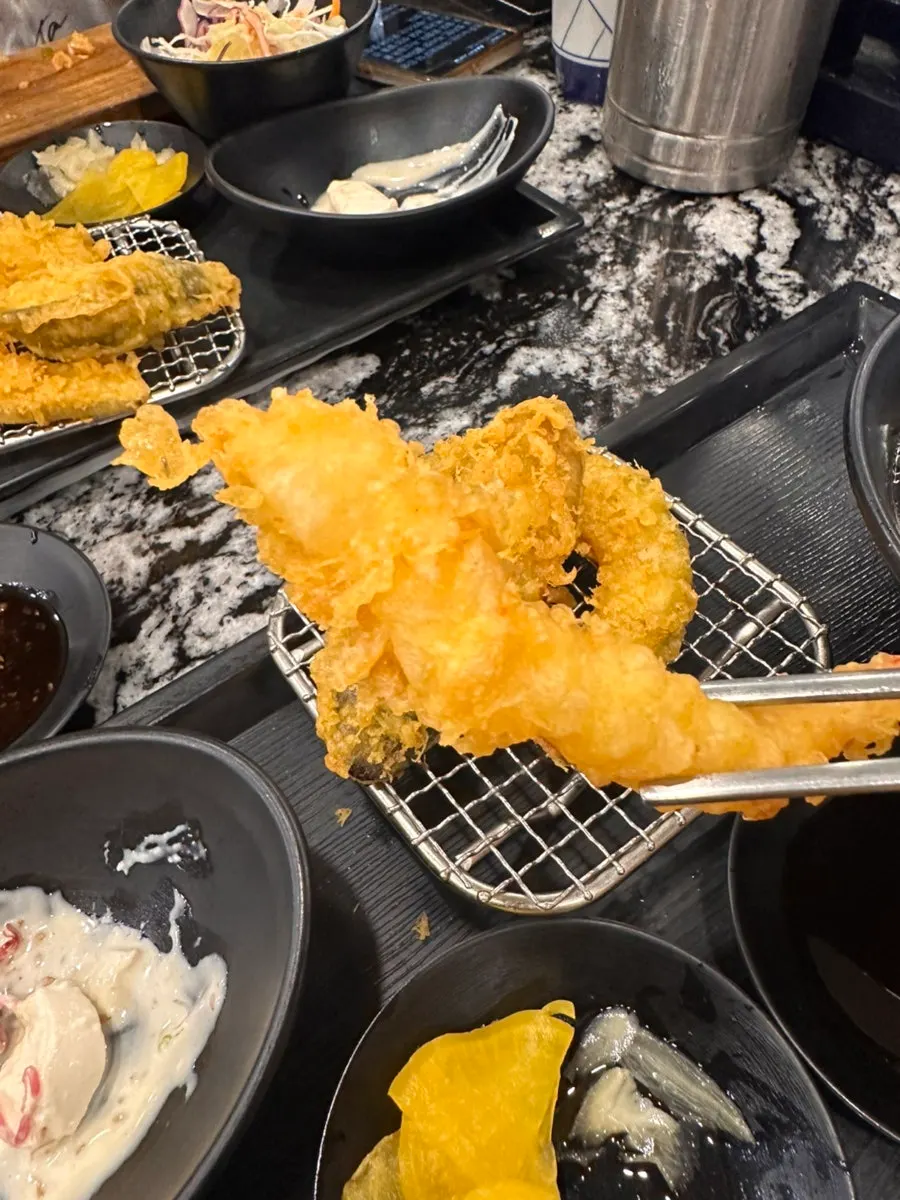 Plate of shrimp tempura and sweet pumpkin tempura