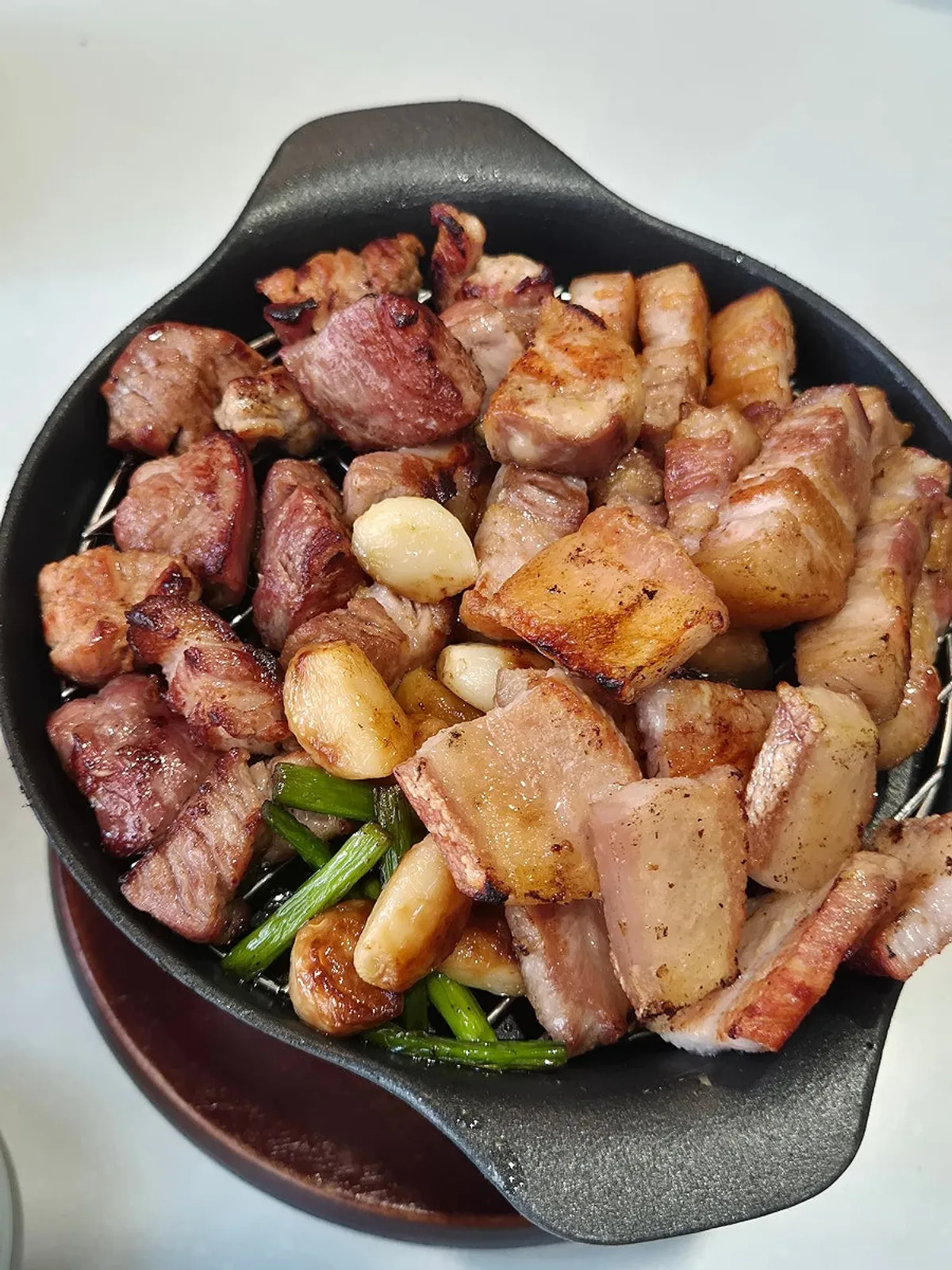 Private rooms and grilling service information
