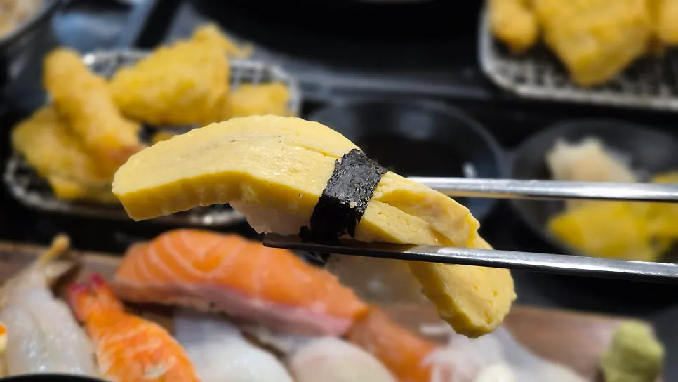 Sushi topped with fresh raw fish