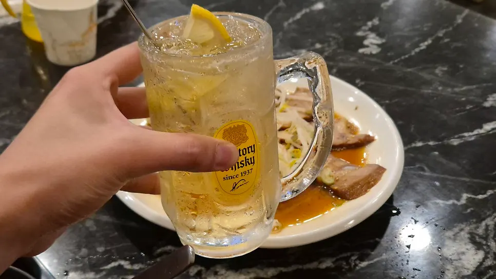 Meal with tempura and a highball