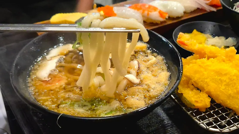 Dongnae sushi and highball meal