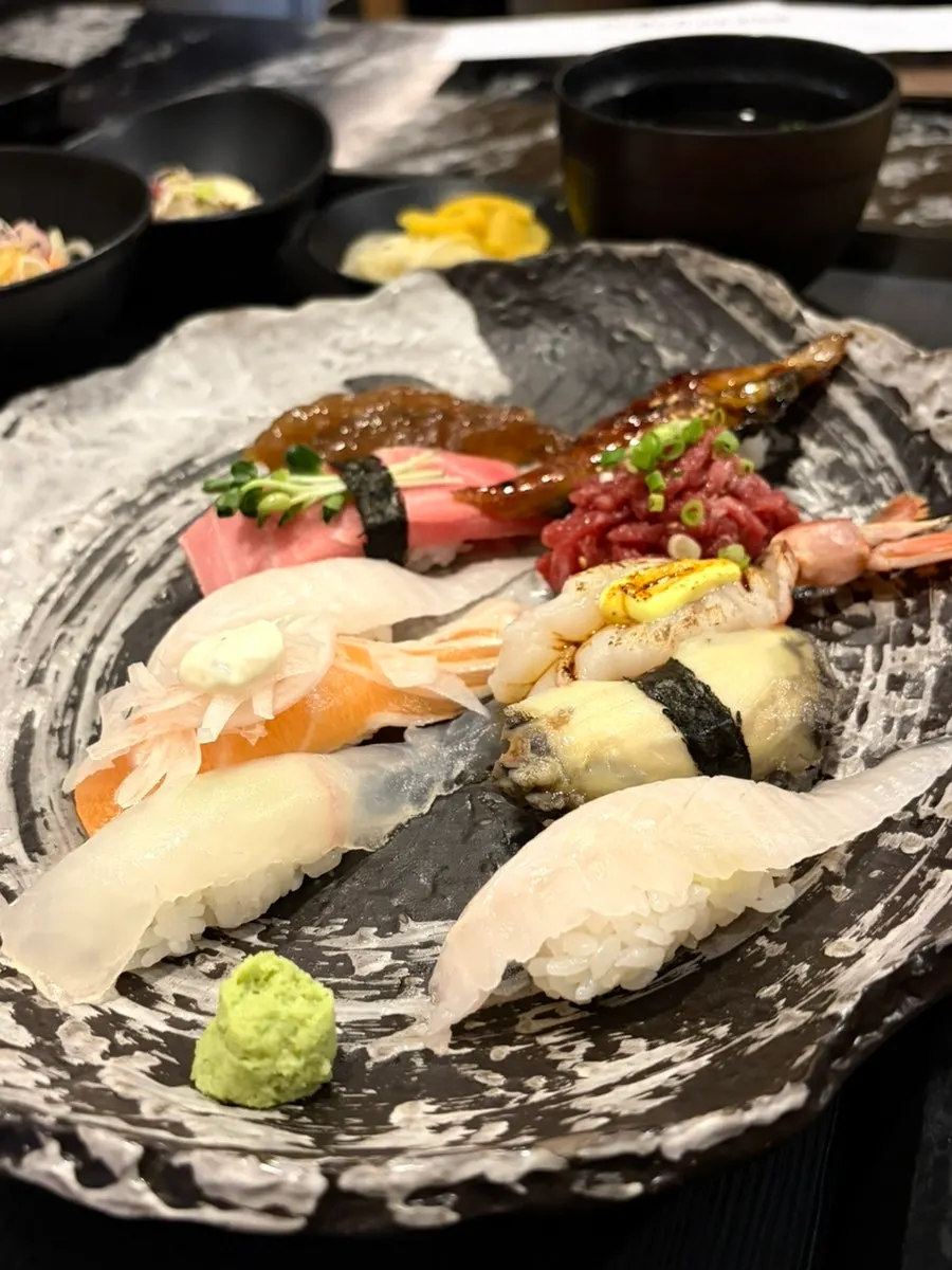 Set meal with sushi, sashimi, and tempura