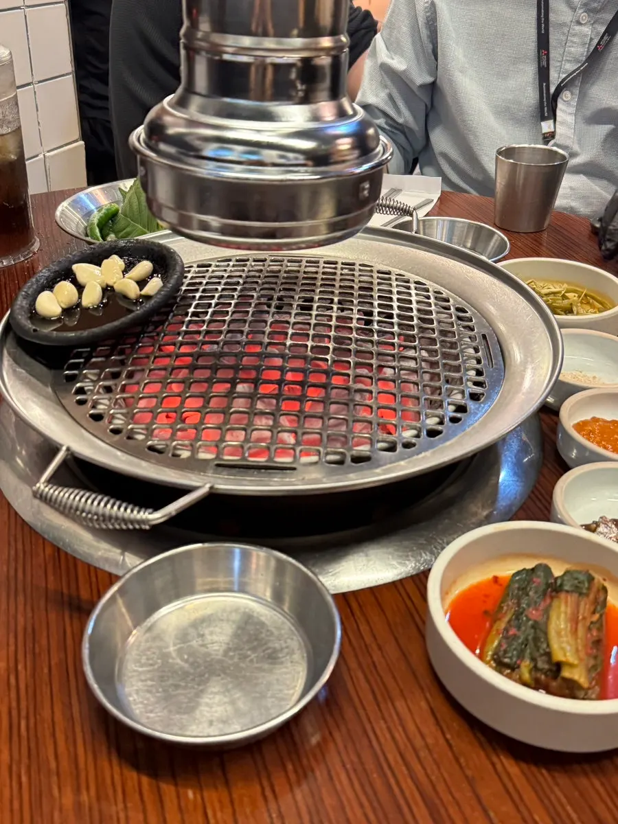 The Dongnaejeong dining room after customers had left
