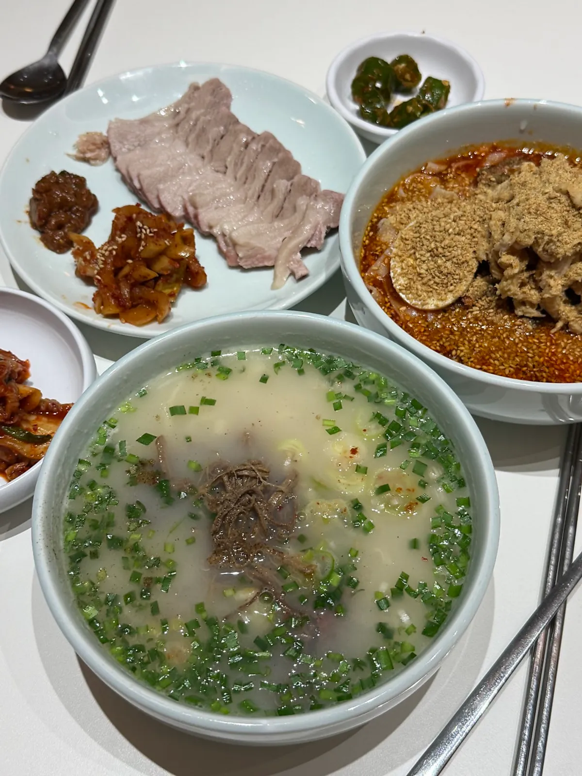 동곡제면 한우사골칼국수 한 그릇