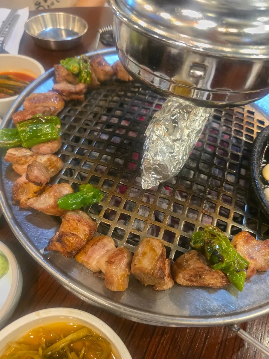 Melchorim ala Jeju yang direbus dalam ttukbaegi