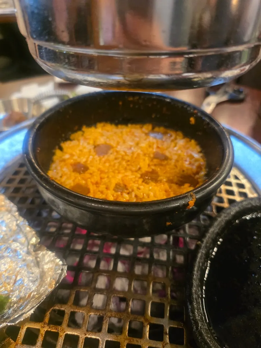 Nasi goreng melchorim yang sudah jadi