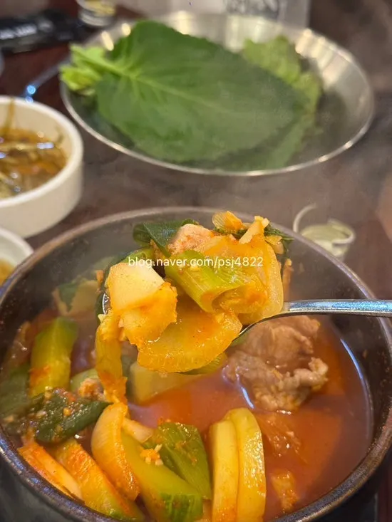 애호박고추장찌개 국물과 밥
