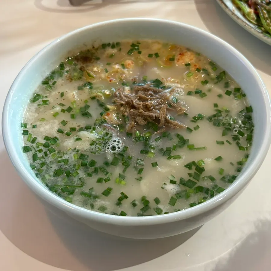 Hanwoo bone-broth kalguksu served as part of the set