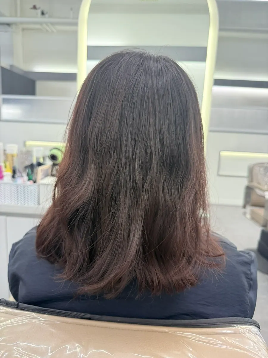 Long hair before the bob cut
