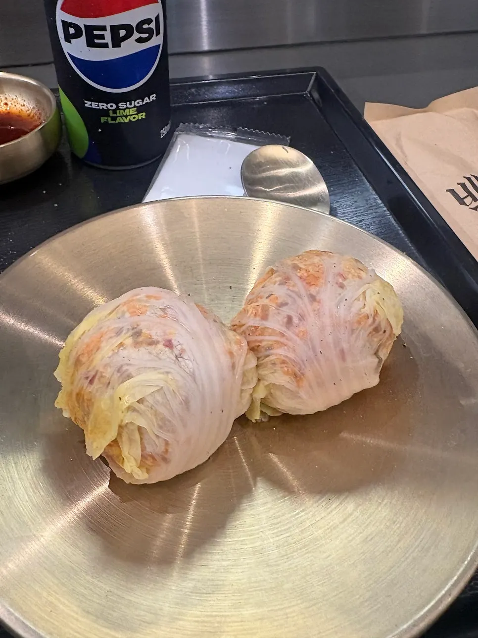 2 cabbage dumplings served with the pork gomtang set