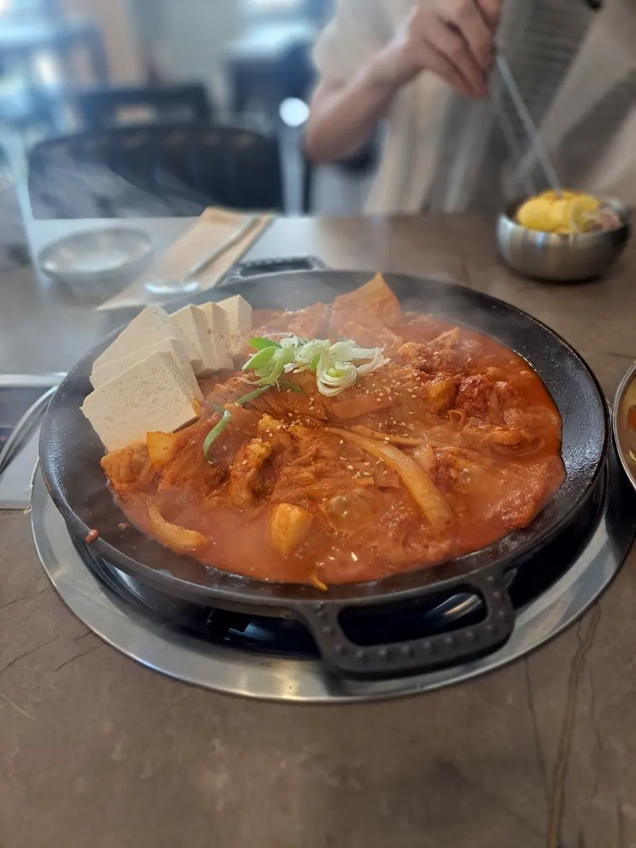 Pot brimming with samgyeop kimchi jjim