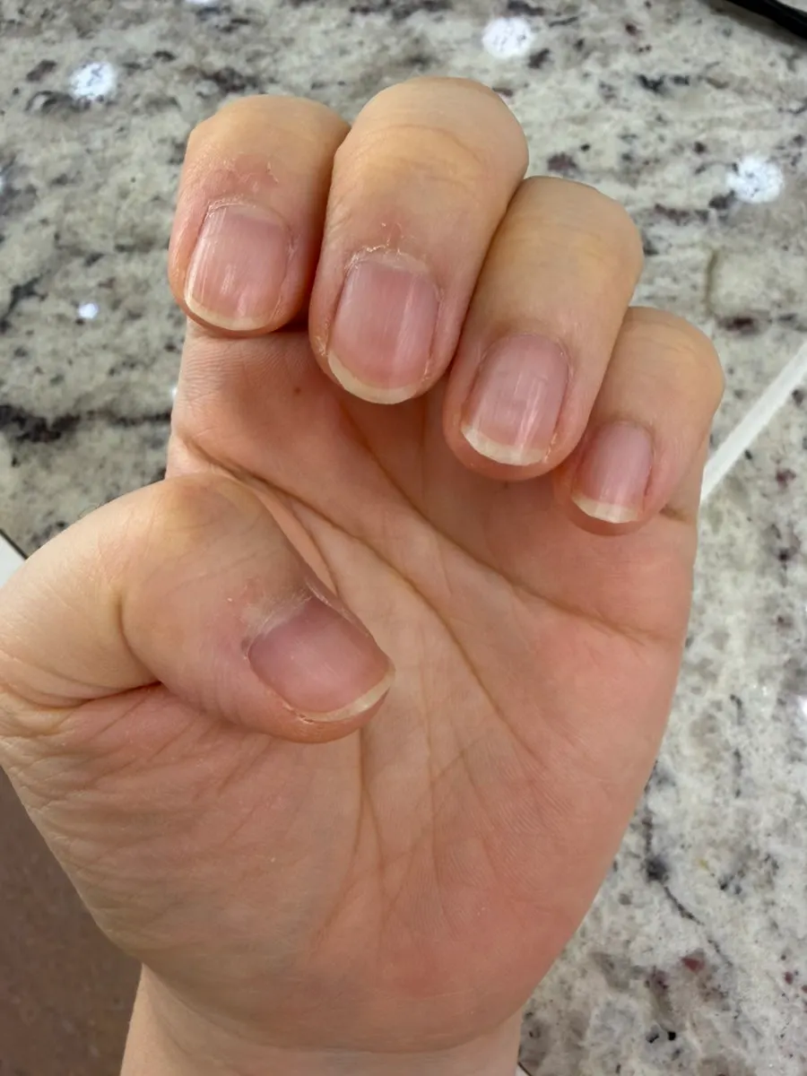 Choosing the strawberry-milk pink gel color