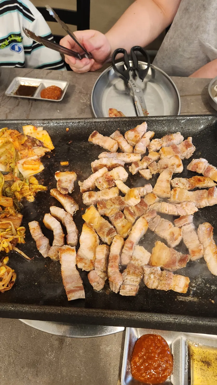 상추쌈에 싼 삼겹살