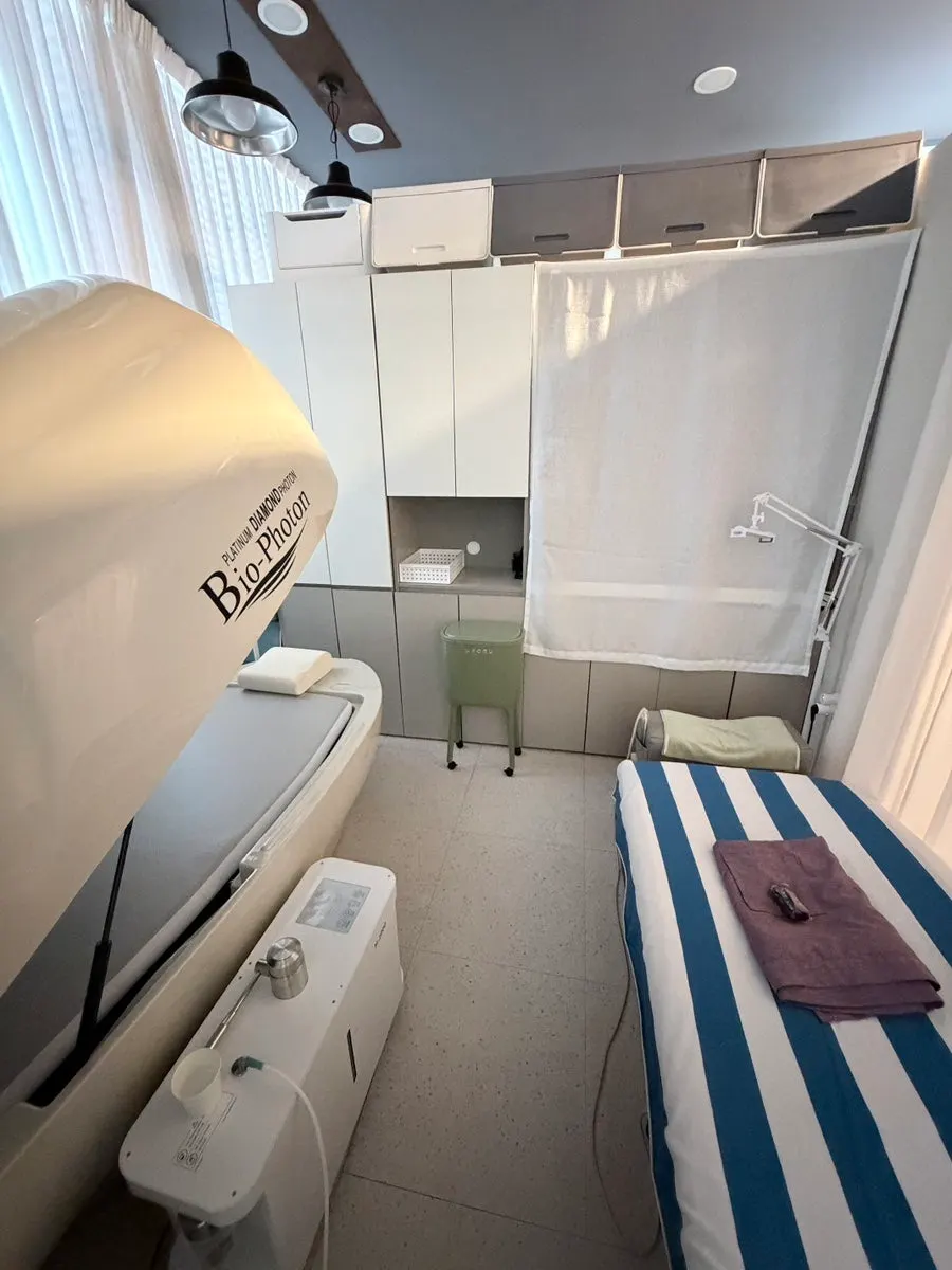 Neatly organized treatment room at Celtune Five