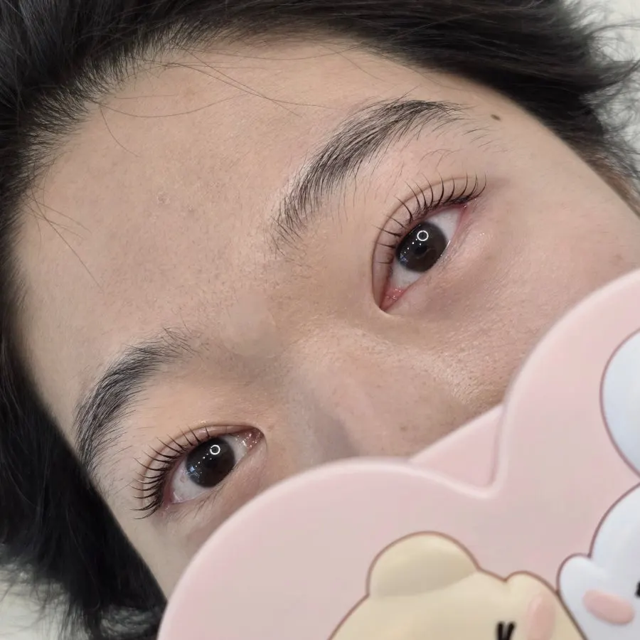 Eyes finished with a C-curl lash lift