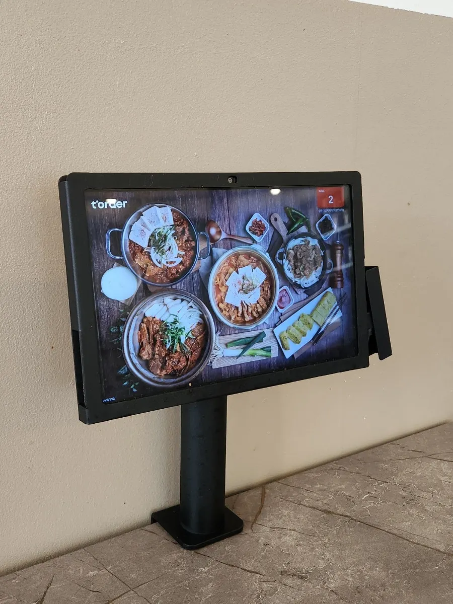 Menu board at Yangpuni Kimchi Jjigae & Samgyeopsal