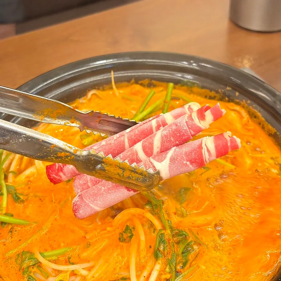 Plate of 180g shabu beef
