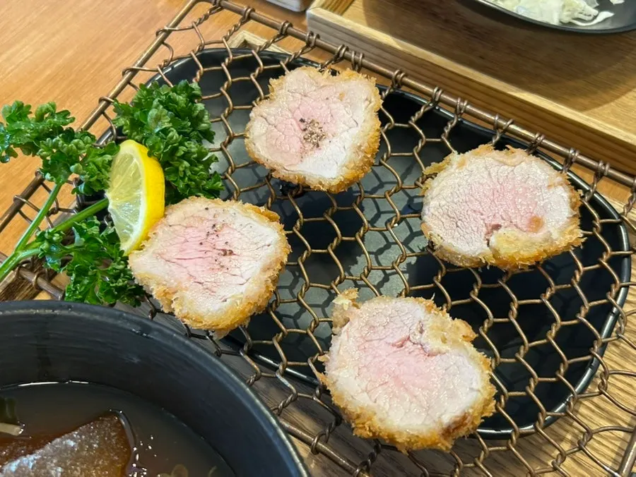 Tenderloin and cold soba set
