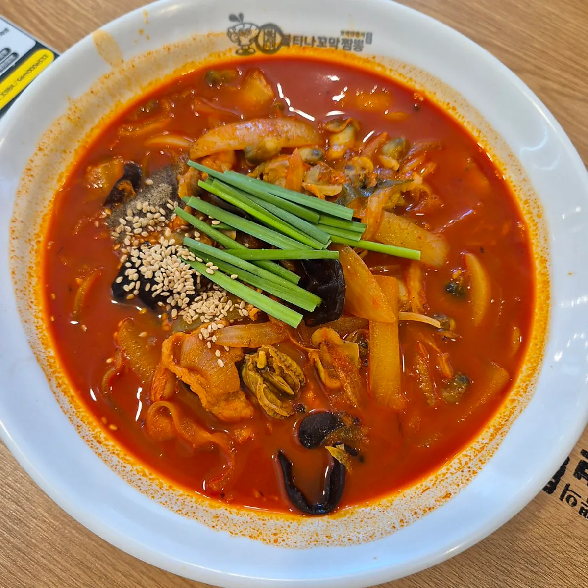 Chinese dishes arriving quickly after ordering