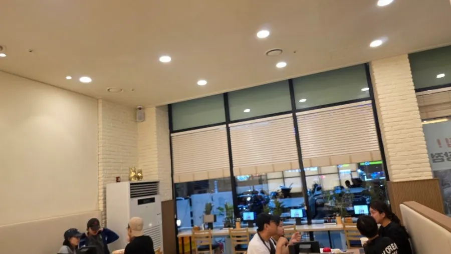 Cockle jjamppong meal and Zero Coke order