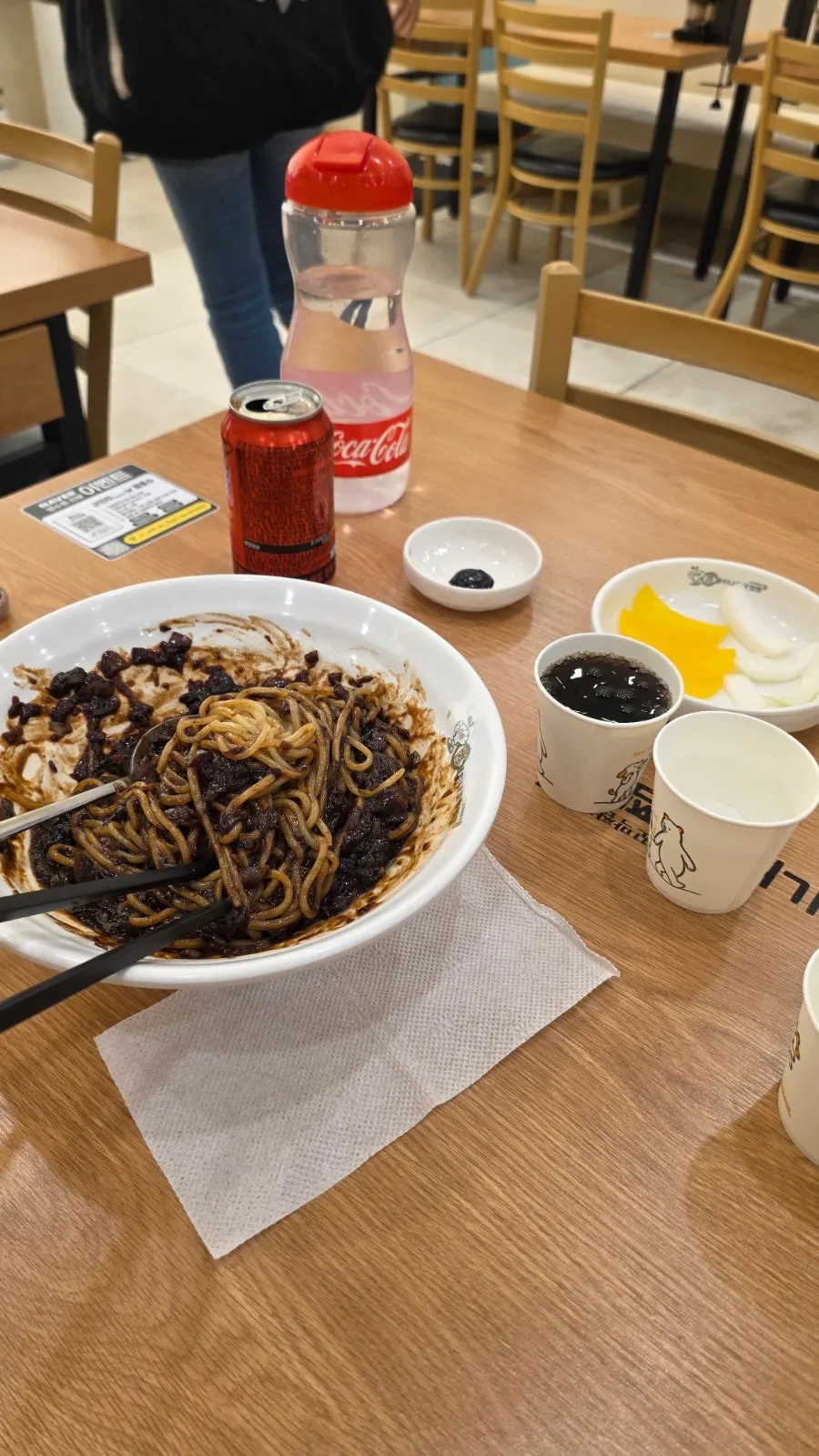 Jajangmyeon ordered with cockle jjamppong