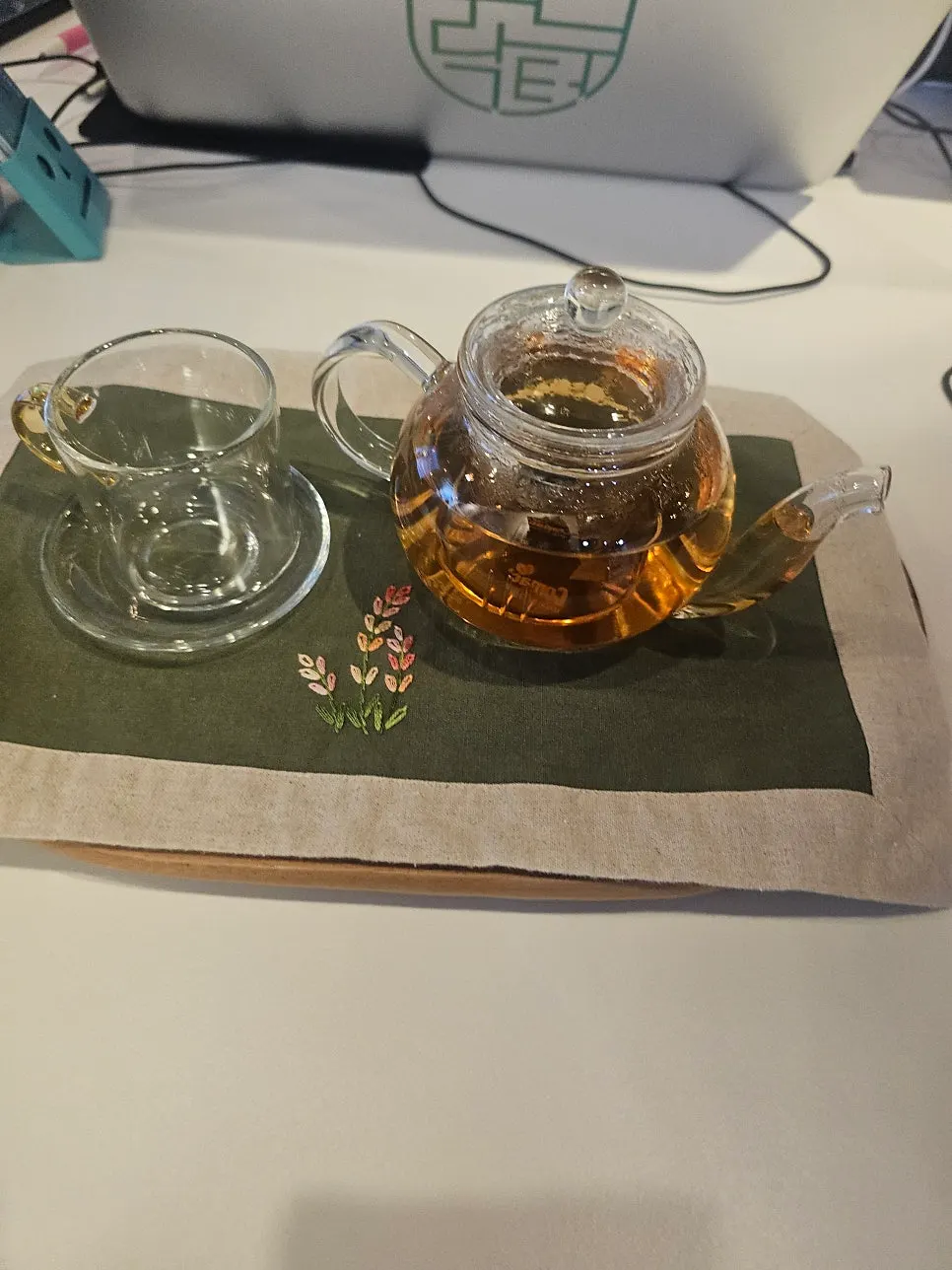 体質に合わせて提供された健康茶