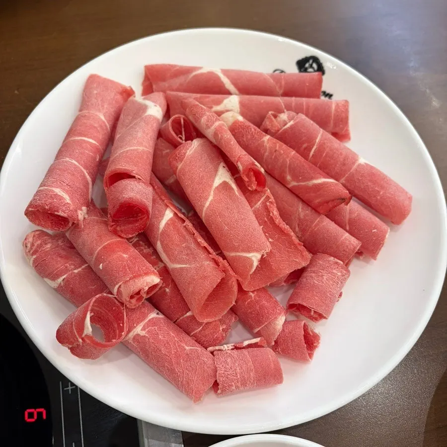 칼국수 면과 만두 사리