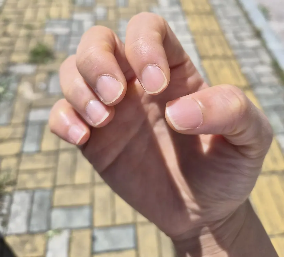 Green Nail salon photo