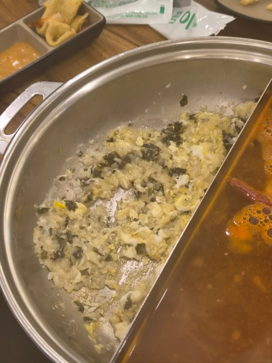 편백찜과 채소 월남쌈 식사 사진