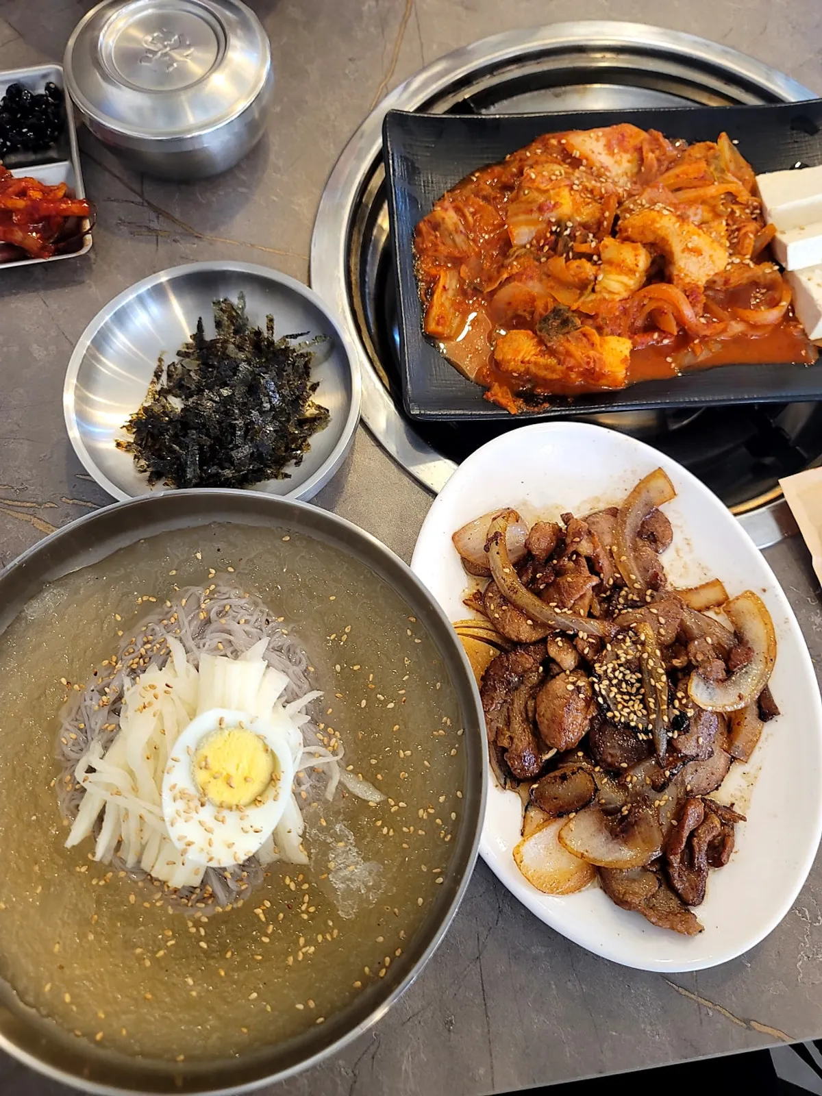 콩자반과 무말랭이 기본 반찬