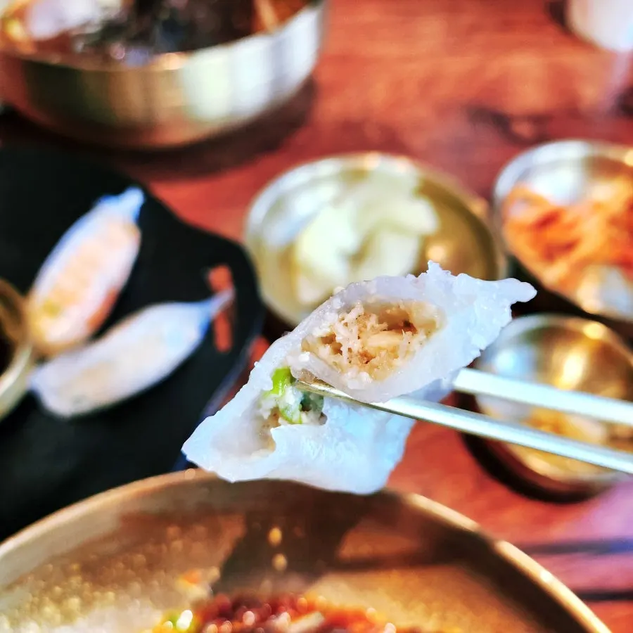 Half octopus and half webfoot-octopus dumpling order